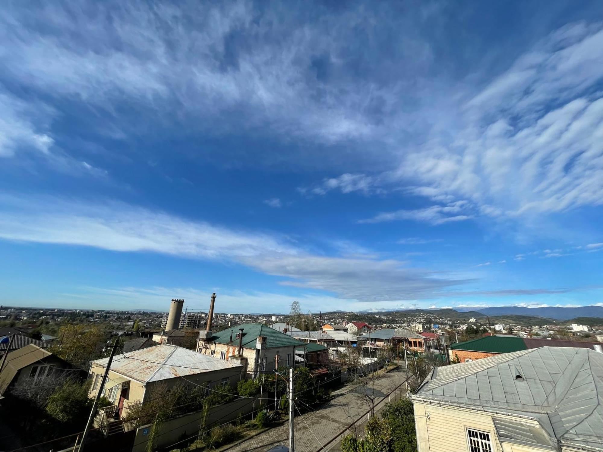 Apartament White Stones Kutaisi Zewnętrze zdjęcie