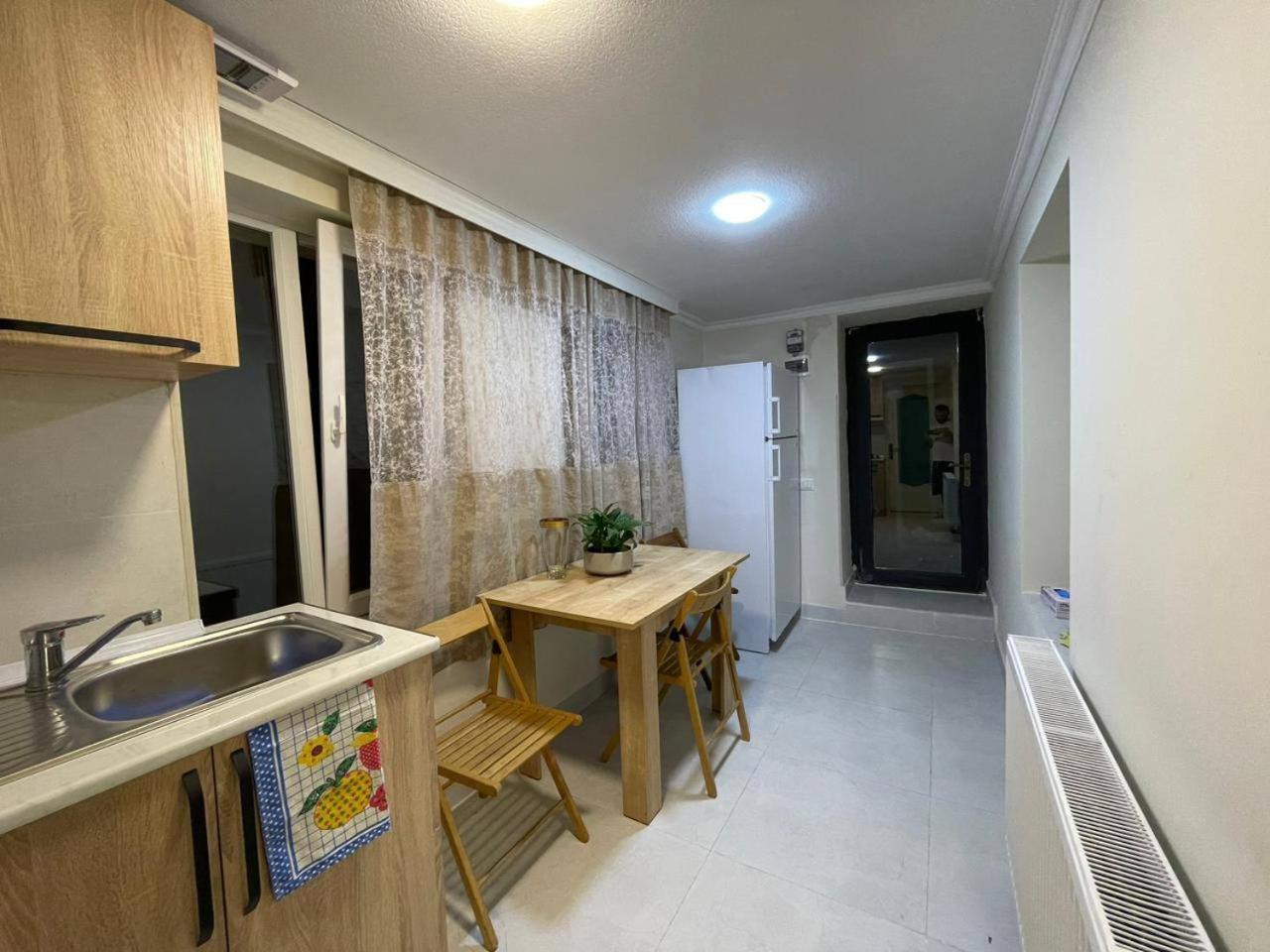 Apartament White Stones Kutaisi Zewnętrze zdjęcie